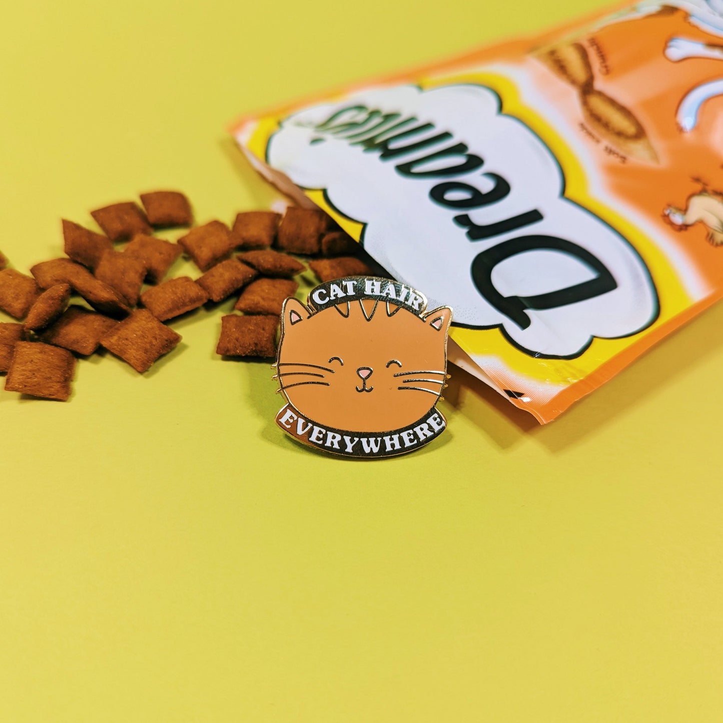 enamel pin badge cat lovers