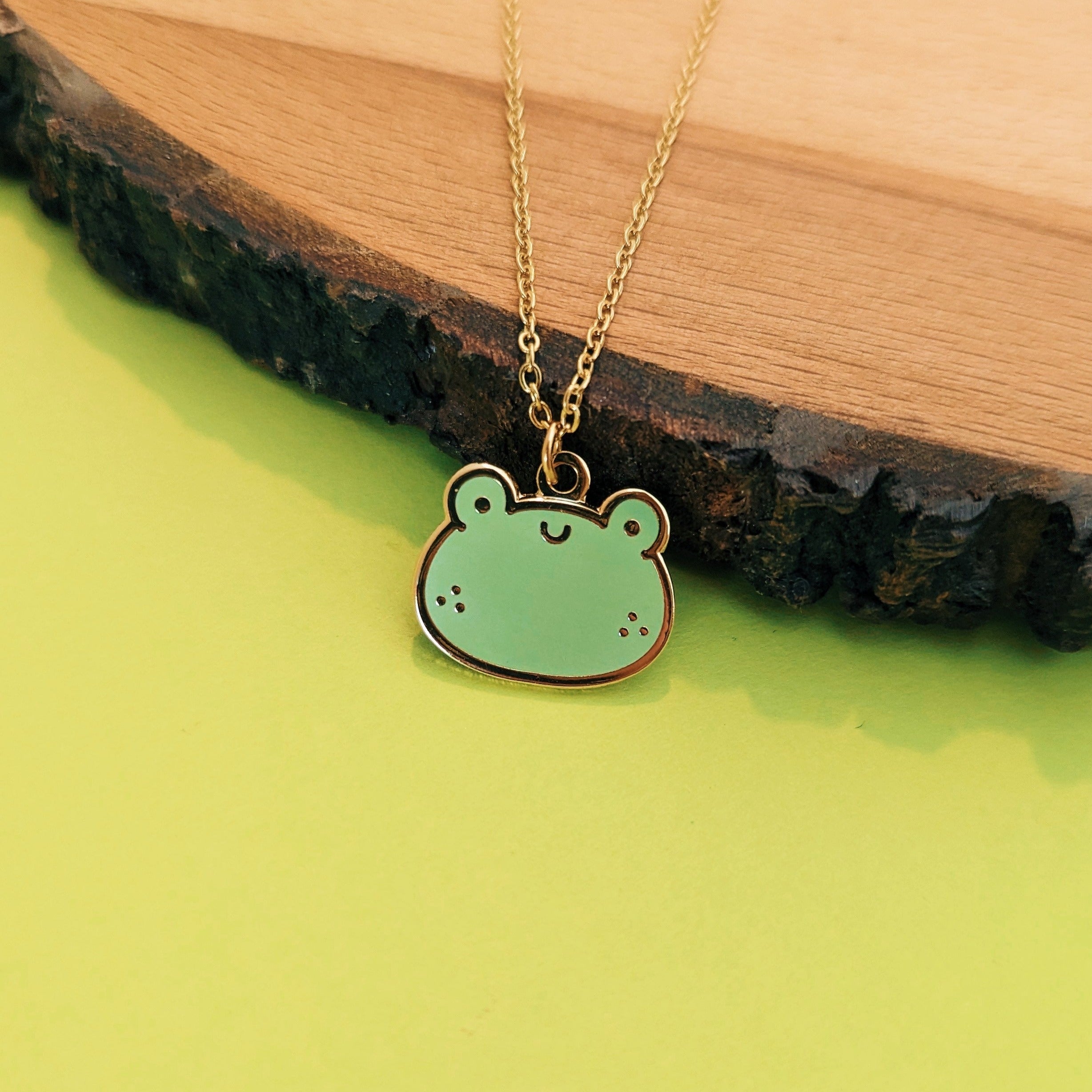 Frog locket outlet