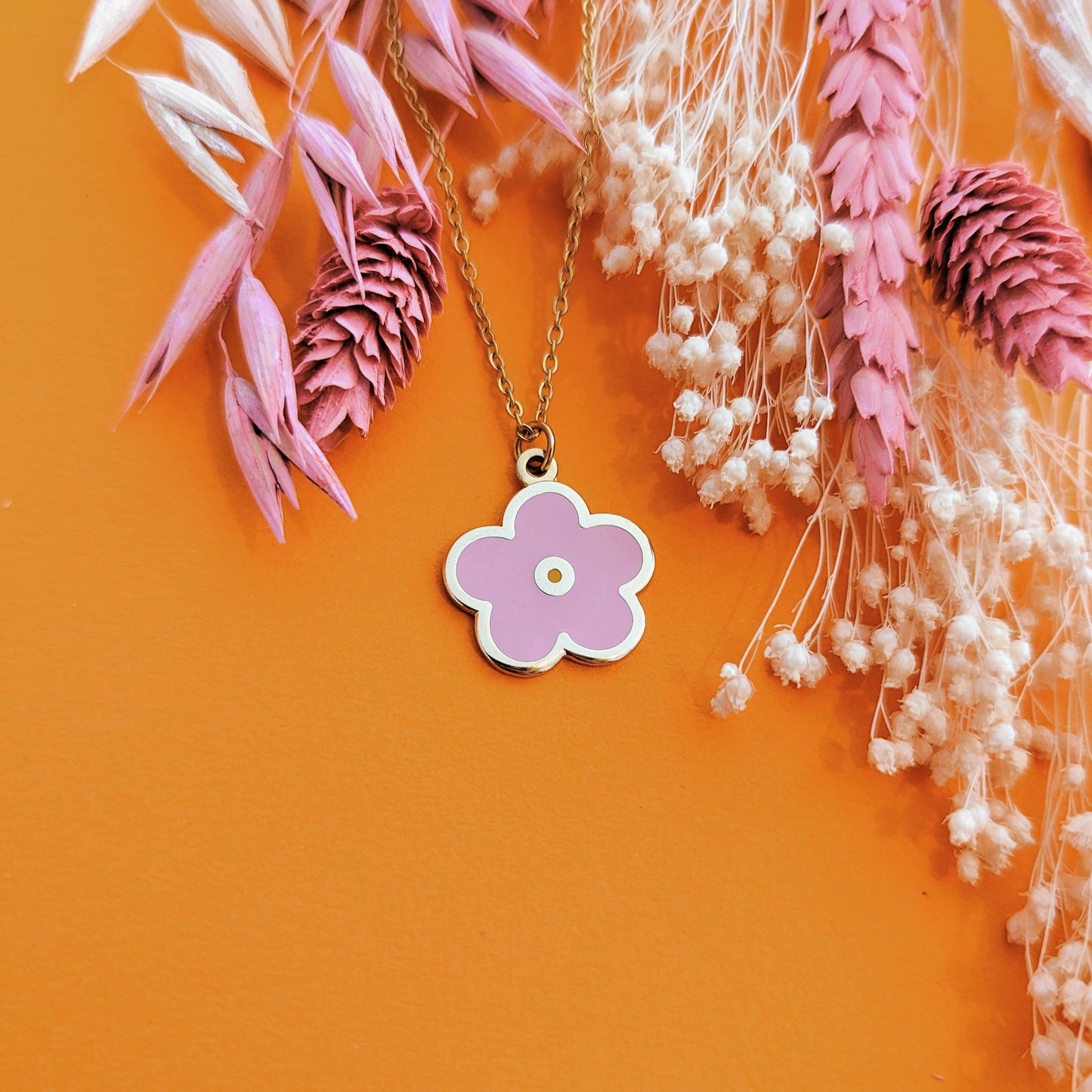 pink flower necklace